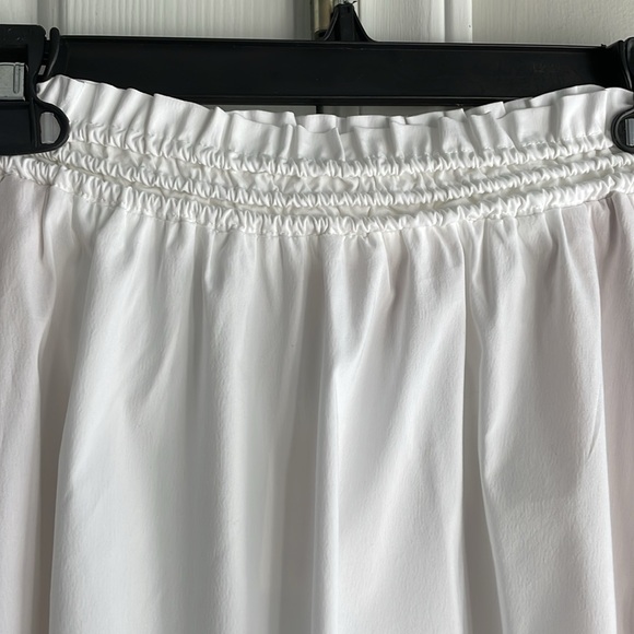 White maxi skirt. NWT - Picture 3 of 6